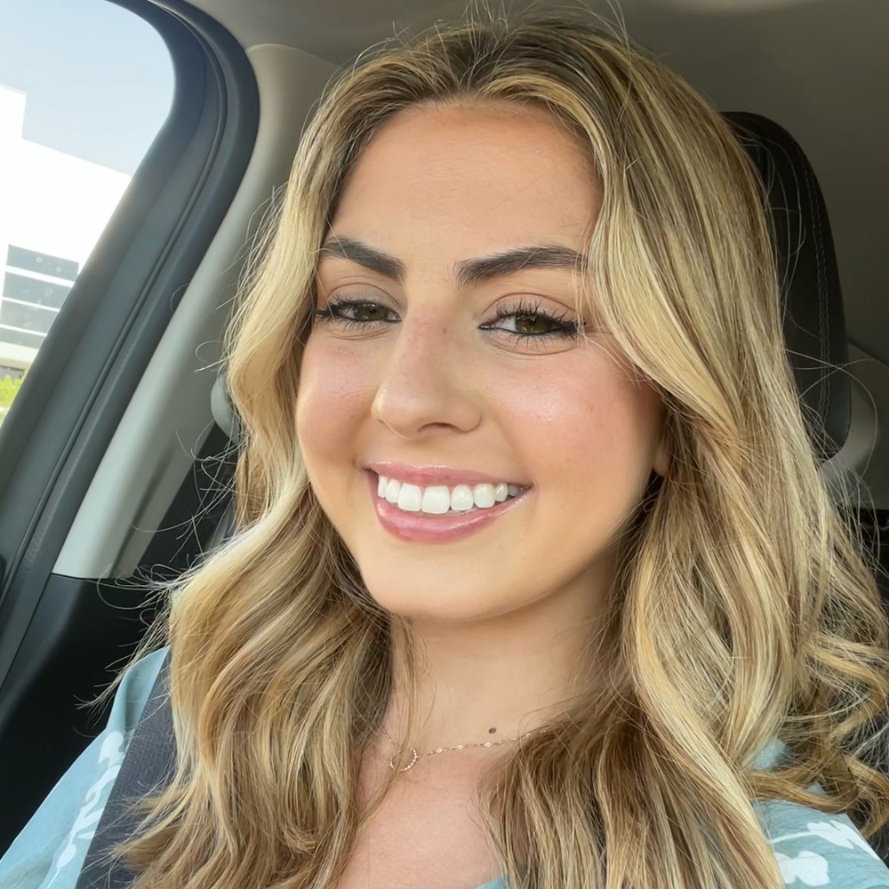 Meet your Posher, Isa